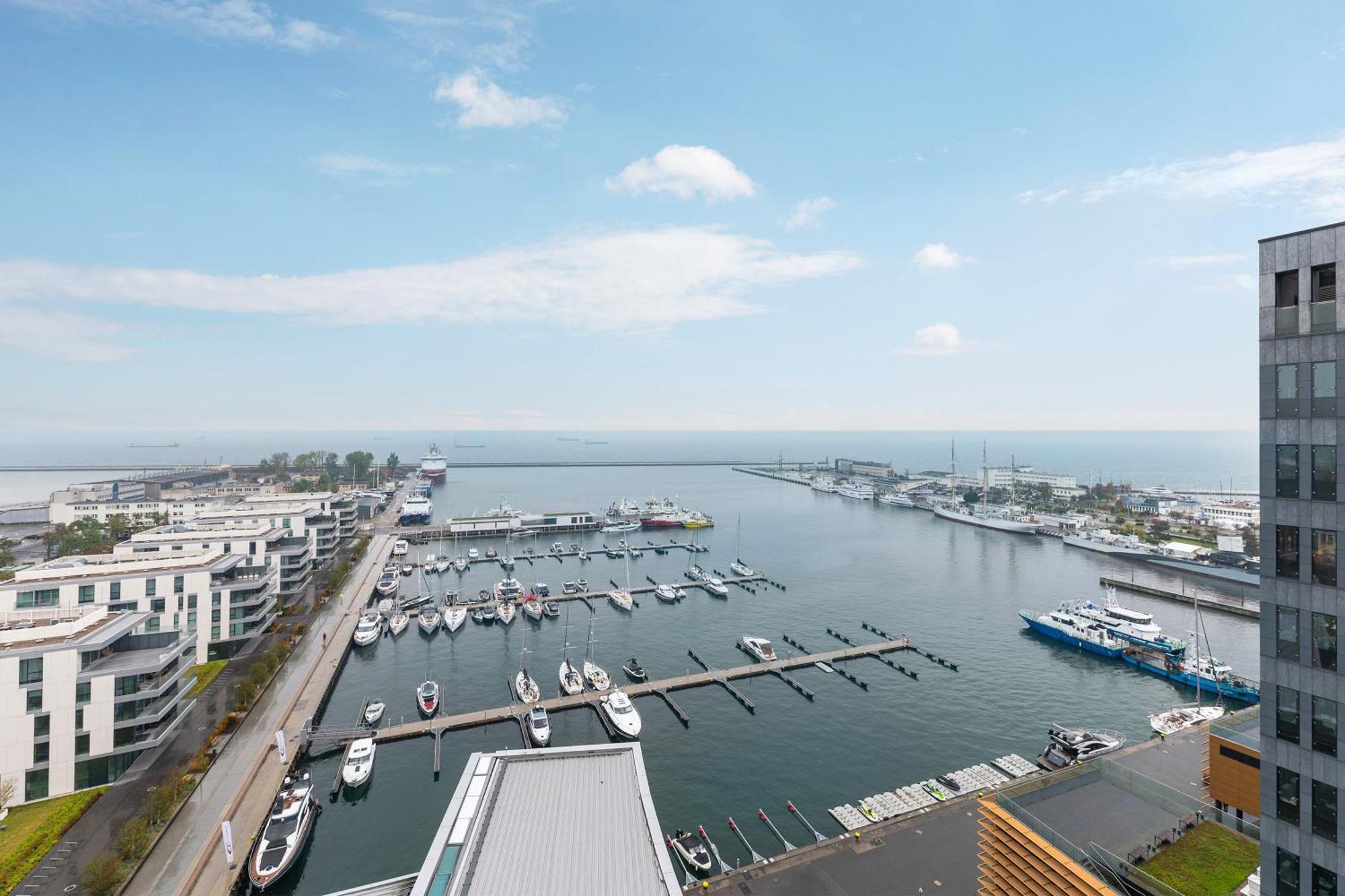Sea Towers Apartment Gdynia Exterior photo